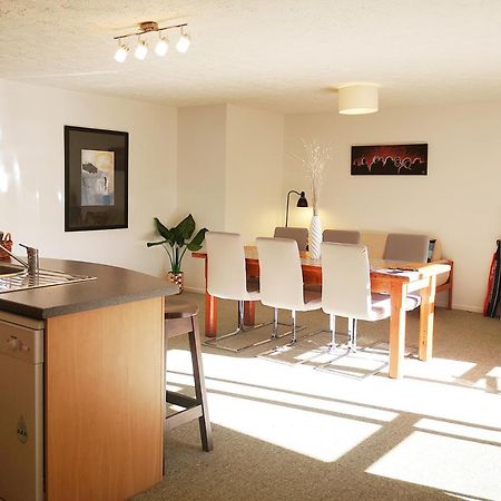 Park To Mountains Apartment アロータウン エクステリア 写真
